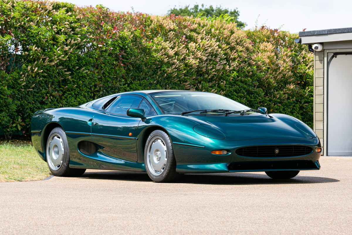Anthony Hamilton's Jaguar XJ220 Just Sold for £506,250. We Think That Was Cheap.