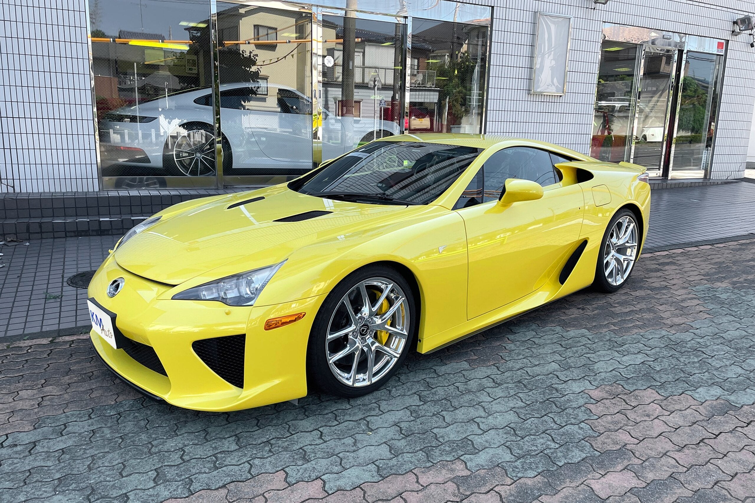 Yellow Lexus LFA