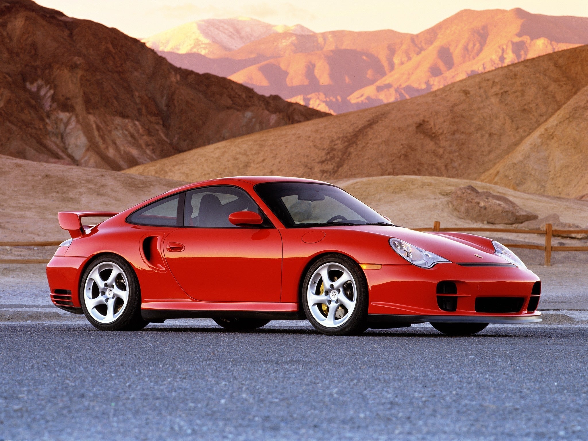 Porsche 911 996 GT2 Guard Red