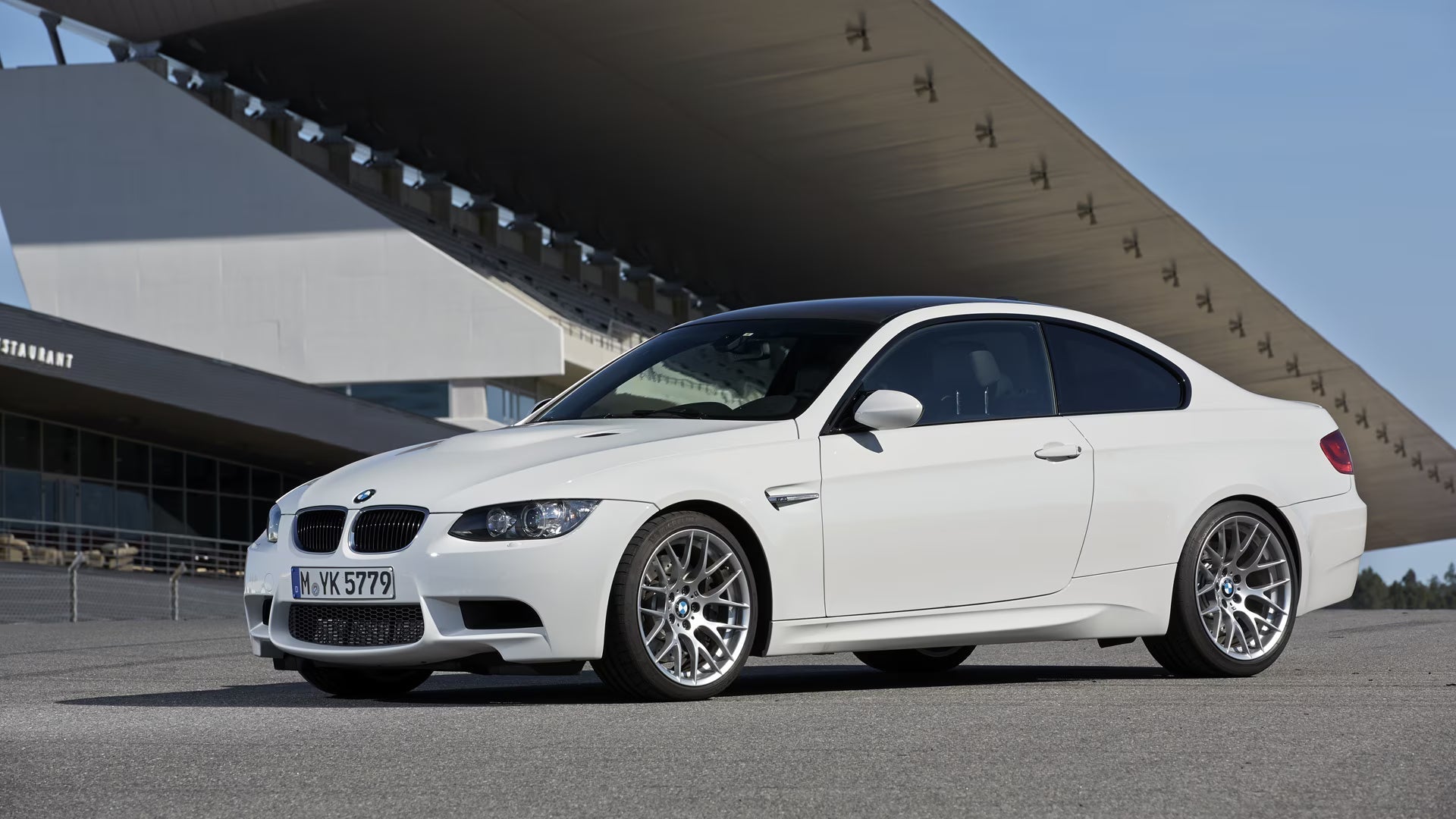 Why It’s So Hard to Buy Cars That Don’t Depreciate