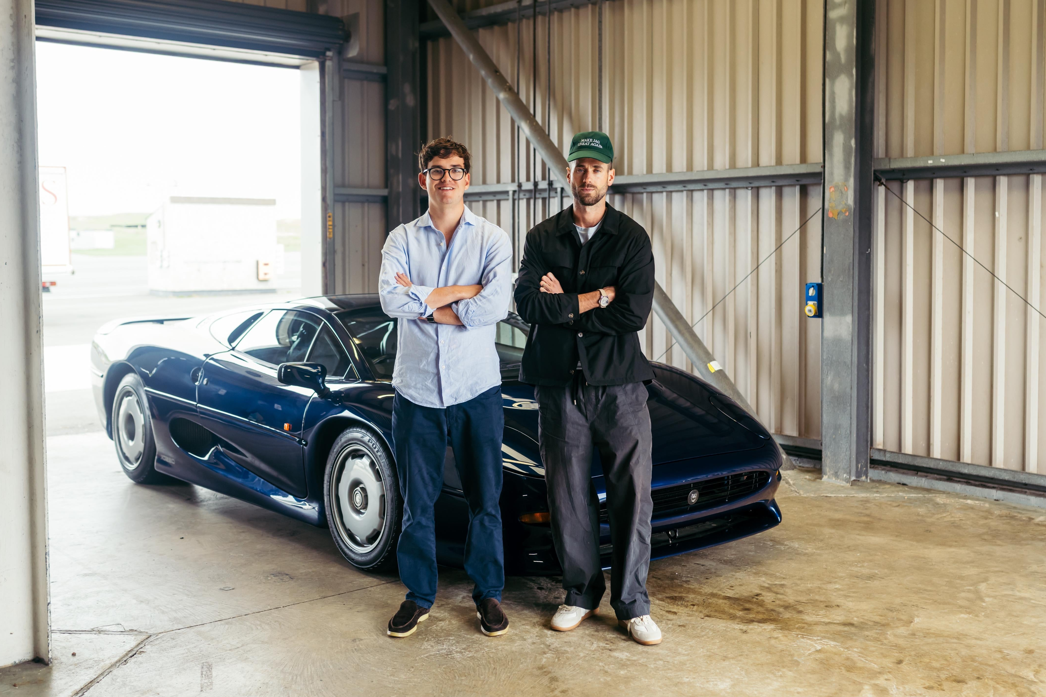 Investment Cars by TGE - Buying a Jaguar XJ220 As An Investment Car